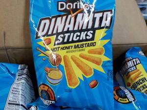 lot 156 image: 10 ct 9 oz bags Doritos Dinamita Ho...