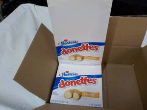 lot 176 image: 20 ct Hostess Donettes Crunch past...