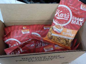 lot 197 image: 12 ct 4 oz bags Kars Hot Buffalo Sn...