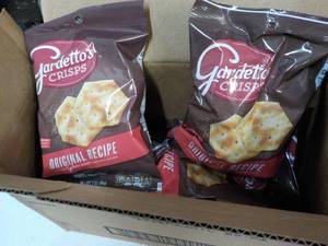 lot 206 image: Gardettos Crisp 7 ct 3 oz Bags pa...