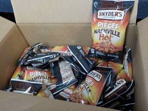 lot 208 image: Case of Snyders Nashville Hot Pret...