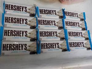 lot 273 image: Hersheys Candy...