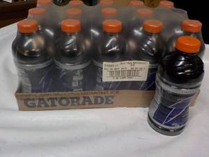 lot 364 image: 15 ct 28 oz Bottles Midnight Ice Ga...