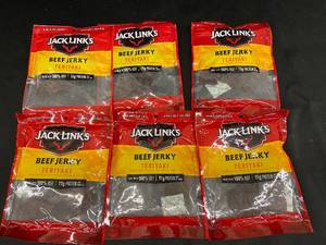 lot 14 image: EE - Set of 6 Jack Links Teriyaki Beef Jerky (11g Protein Per Serving)
