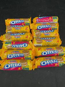 lot 30 image: SS - Lot of 12 Packs of Golden Double Stuf Oreo Cookies - King Size