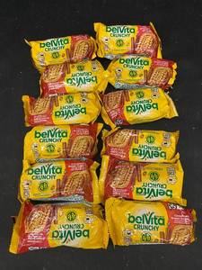 lot 40 image: ZZ - Lot of 12 BelVita Crunchy Breakfast Biscuits - Cinnamon Brown Sugar Flavor