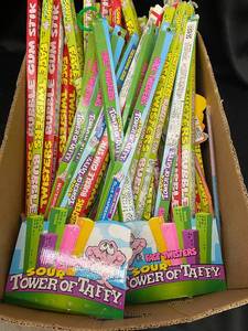 lot 49 image: unLb - Box of 50 Assorted Sour Face Twisters Bubble Gum Sticks