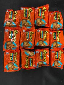 lot 58 image: E - Assorted Reeses Big Cup Snack Collection - 12 Pack with Caramel and Peanut Butter
