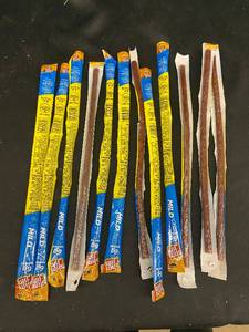 lot 60 image: E - Bulk Pack of Slim Jim Mild Protein Snack Sticks - 12 Count