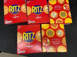 lot 69 image: K - Lot of 5 Boxes of Ritz Original Crackers - 10.3 oz Each