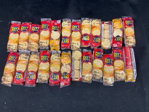 lot 284 image: G - Assorted 20 Packs of Ritz Cheese Cracker Sandwiches