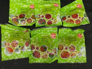 lot 354 image: R - Lot of 6 Cumberland Farms Gummy Worms - Big Value Bags