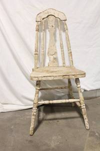 lot 34 image: Vintage Rustic White Wooden Chair with Distressed Finish