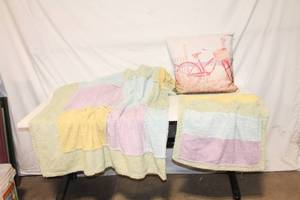 lot 60 image: Colorful Patchwork Blanket and Decorative Pillow Set