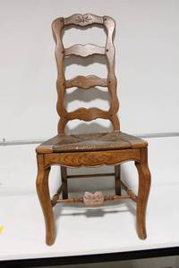 lot 103 image: Antique Wooden Ladder Back Chair with Woven Seat