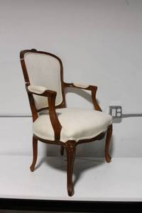 lot 104 image: Vintage Century Chair Company Armchair with Floral Design