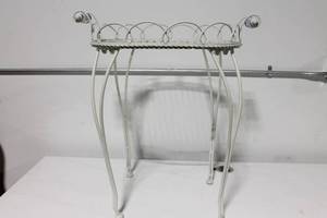 lot 121 image: Vintage Iron Plant Stand with Blue and White Handles