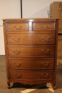 lot 126 image: Vintage Wooden Chest of Drawers with Brass Handles