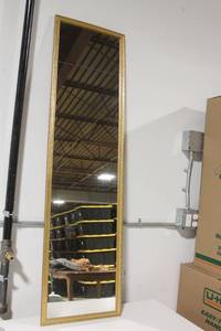 lot 133 image: Tall Vintage Gold Framed Wall Mirror