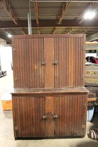 lot 180 image: Vintage Wooden Storage Cabinet with Shelves and Double Doors