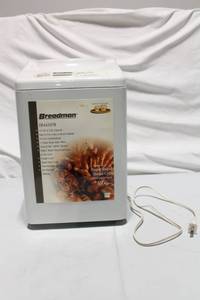lot 226 image: Breadman TR442B Horizontal Automatic Bread Maker with Baking Pan
