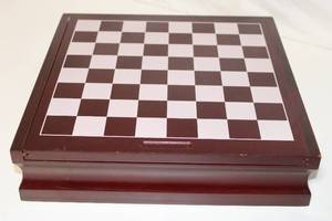 lot 258 image: Multi-Game Set Chess, Checkers, Backgammon, and More with Storage Case