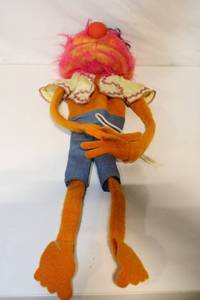 lot 259 image: Vintage Plush Felt Puppet with Colorful Hair and Features
