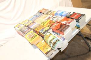 lot 285 image: Large Lot of Assorted Fiction Books by Various Authors