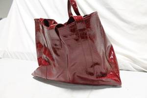 lot 293 image: Stylish Red Faux Crocodile Leather Tote Bag with Handles