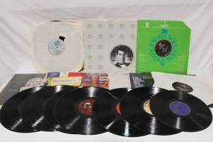 lot 319 image: Collection of Vintage Vinyl Records including Christian and Classical Music