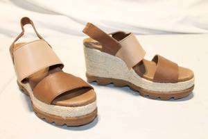 lot 351 image: SOREL Womens Strappy Wedge Sandals Size 8.5