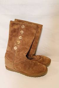 lot 397 image: UGG Australia Branded Suede Boots with Button Detail