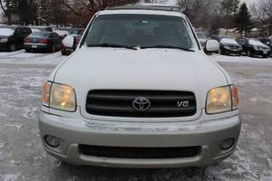 2002 Toyota Sequoia SR5 2WD 4dr SUV