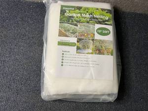 Insoma Garden Mesh Netting - 10 x 35ft