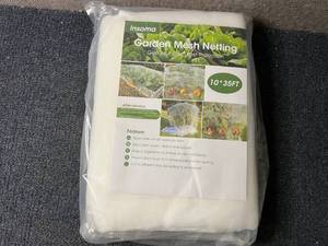 Insoma Garden Mesh Netting - 10 x 35ft