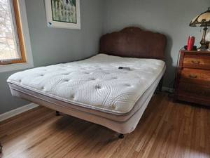 lot 45 image: Sleep Number Bed