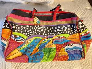 lot 49 image: Laurel Burch Bag