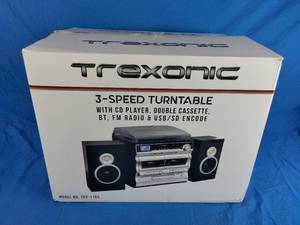 lot 186 image: Trexonic 4-in-1 Home Stereo System