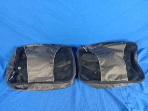 lot 230 image: Lot of Winter Gloves, Hats and Hoods LXL