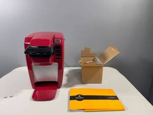 lot 42 image: Keurig K-Mini Single Serve Coffee Maker in Red with Accessories