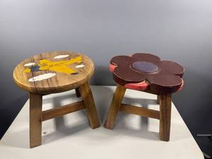 lot 50 image: Set of 2 Wooden Childrens Stools - Airplane and Flower Design