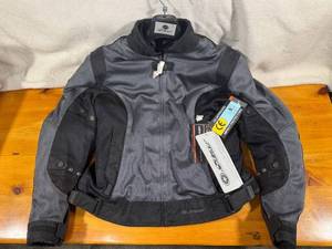lot 84 image: Yamaha Star Drifter Womens Performance Motorcycle Jacket - Size 16, CE Approved Impact Protectors