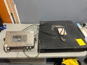 lot 3 image: Pennsylvania Scale Model 7600