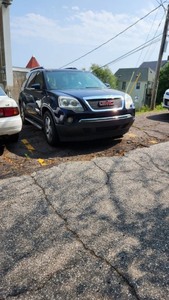 lot 1 image: 2009 GMC Acadia