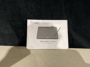 lot 373 image: UGEE S640 Graphics Drawing Tablet, Digital Draw Art Pad with Pen Battery-Free Stylus Tilt Function 8192 Levels Pressure Sensitivity 10 Express Keys for Mac, Windows PC and Android