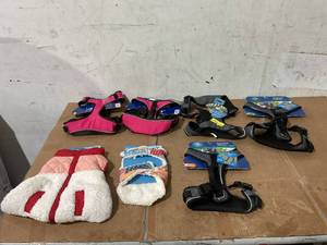 lot 259 image: LOT OF Dog Harness