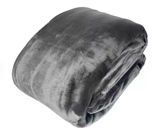 lot 394 image: Oversized Cozy Night Cloud Throw Blanket, 110 x 132
