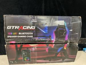 lot 420 image: GTRacing RGD LED Bluetooth Speaker Gaming Chair