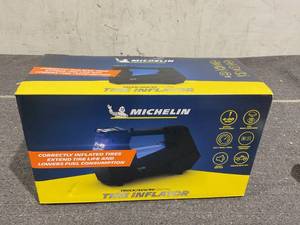 lot 200 image: Michelin 4X4 12 Volt Direct Drive Tire Inflator
