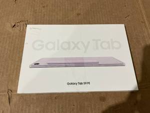 lot 91 image: Samsung Galaxy Tab S9 Fe (SM-X510), 128GB 6GB Ram, WiFi Only